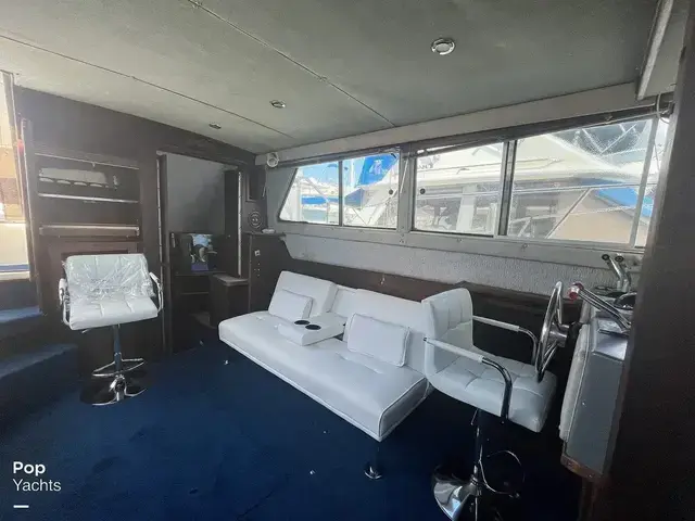 Sea Ray 360 Aft Cabin