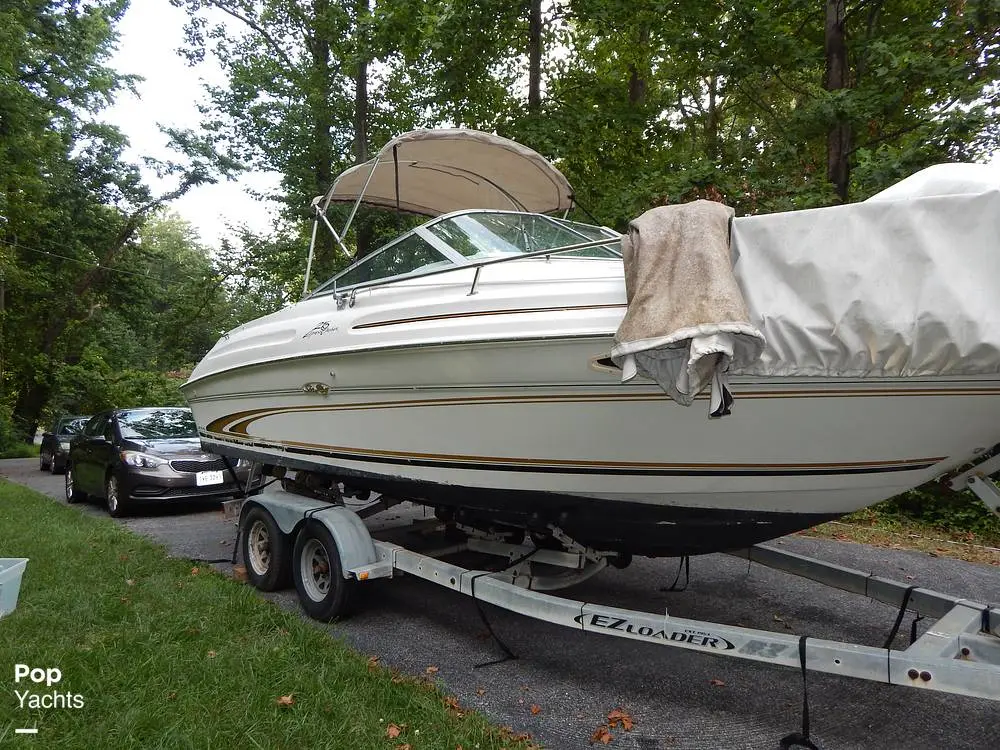 1999 Sea Ray 215 express cruiser