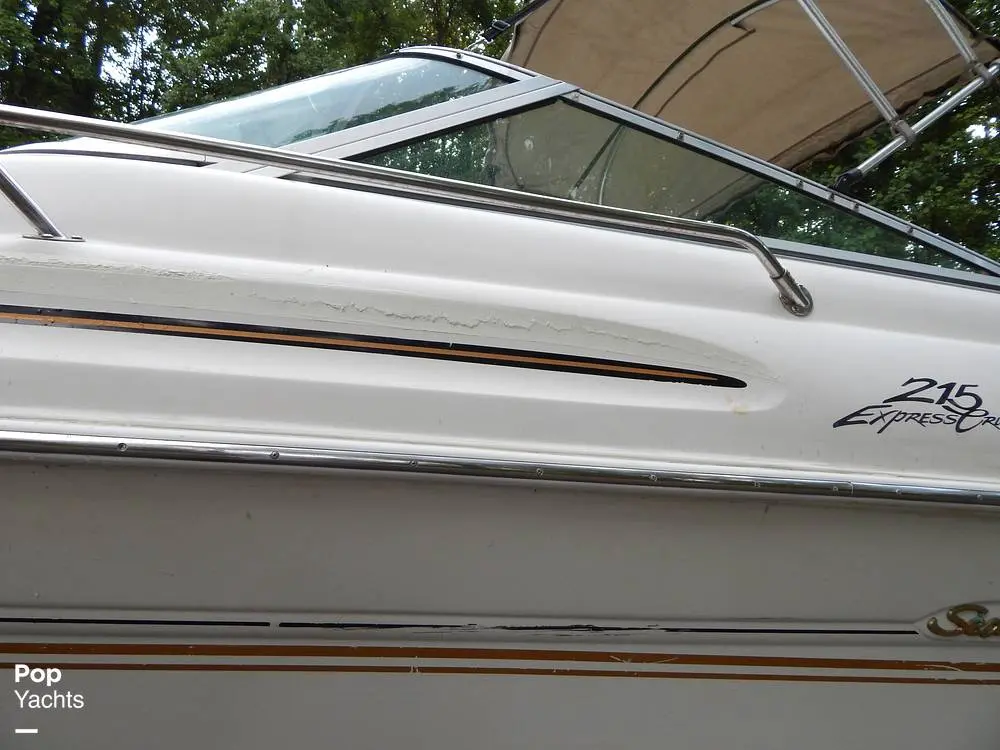 1999 Sea Ray 215 express cruiser