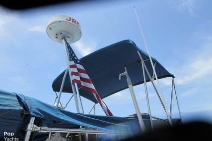 Bertram 28 Flybridge Cruiser Yacht