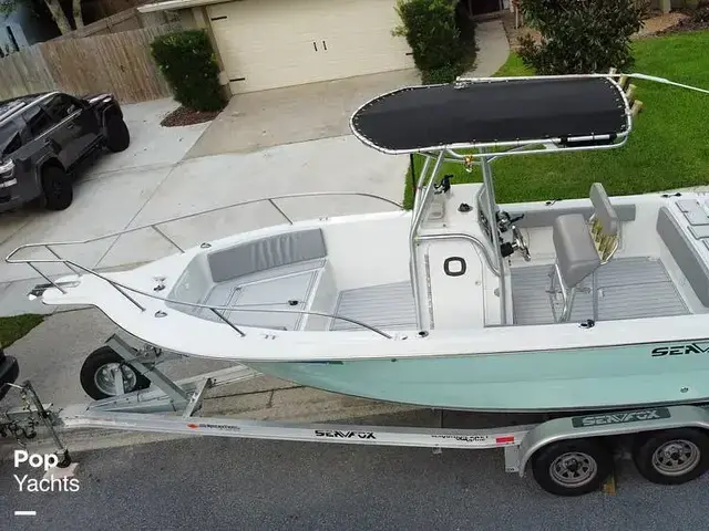 Sea Fox 230 Center Console