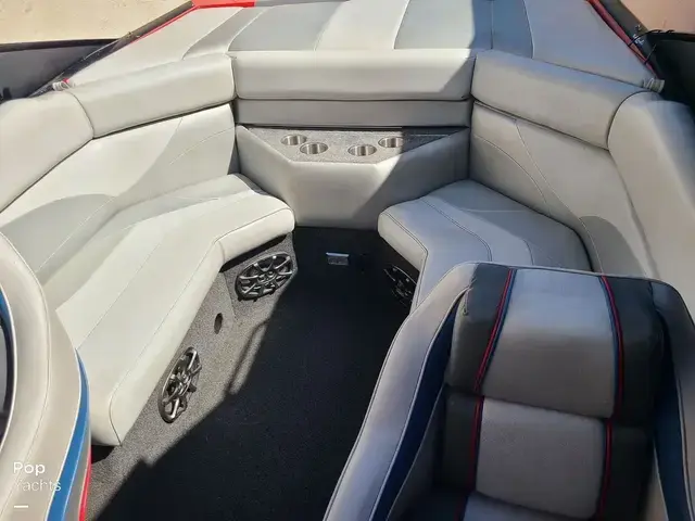 Bayliner 2250 Cobra