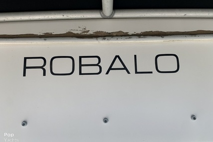 Robalo 2120