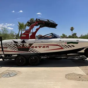 2015 Malibu Wakesetter 22MXZ