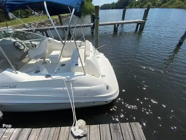 Sea Ray 240 Sundancer