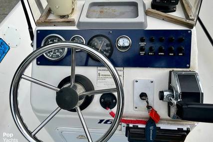 Sea Fox 160 Center Console