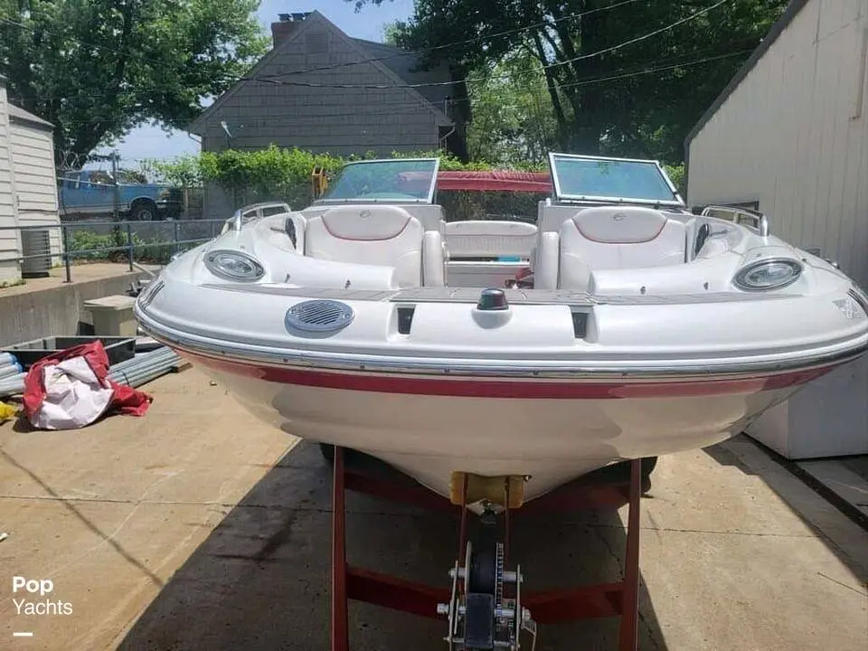 2008 Crownline 220 ex