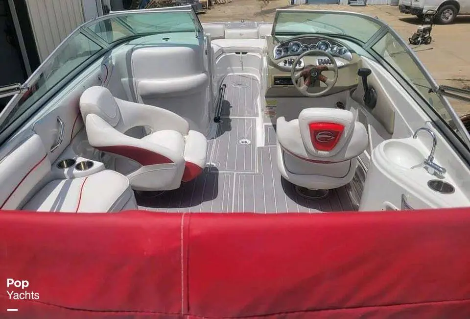 2008 Crownline 220 ex