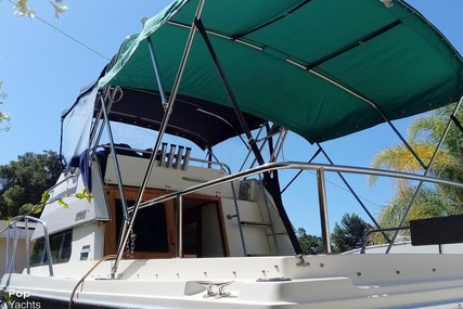 Skipjack Boats Flybridge 262