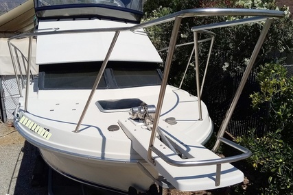 Skipjack Boats Flybridge 262