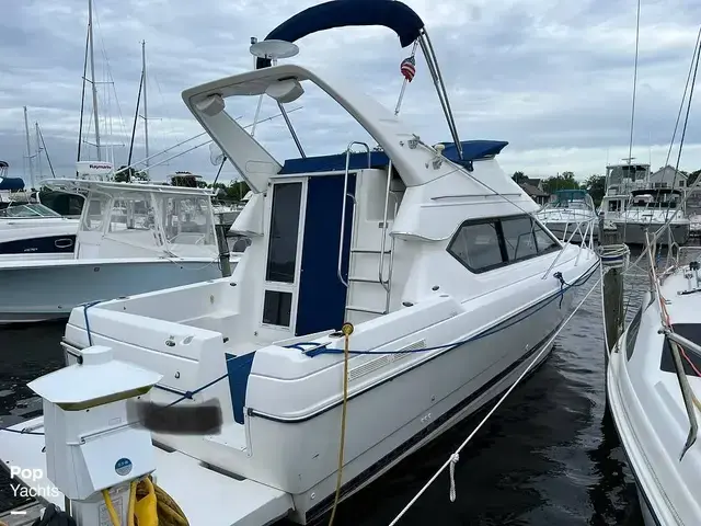 Bayliner 288 Command Bridge