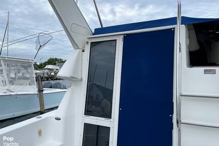 Bayliner 288 Command Bridge