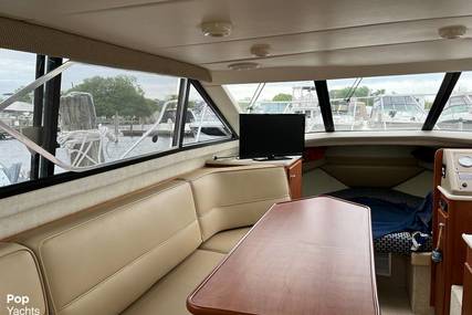 Bayliner 288 Command Bridge