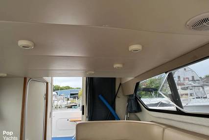 Bayliner 288 Command Bridge