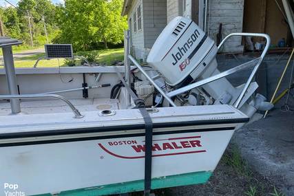 Boston Whaler 19 Outrage