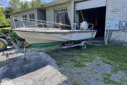 Boston Whaler 19 Outrage