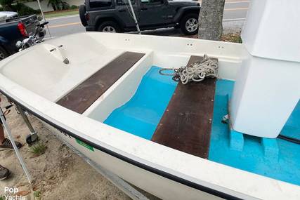 Boston Whaler 14