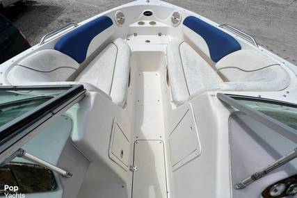 Rinker 212 Captiva Bowrider