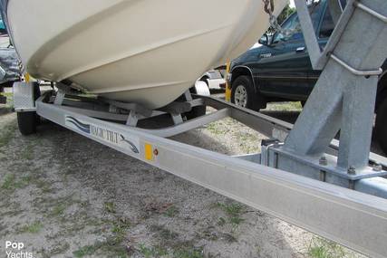 Rinker 212 Captiva Bowrider