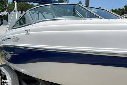 Rinker 212 Captiva Bowrider