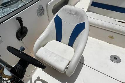 Rinker 212 Captiva Bowrider