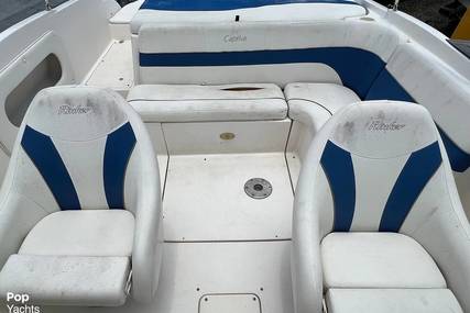 Rinker 212 Captiva Bowrider