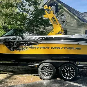 2014 Super Air Nautique Team Edition 230