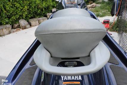 Yamaha Wave Runner VX Cruiser