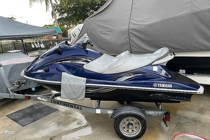 Yamaha Wave Runner VX Cruiser