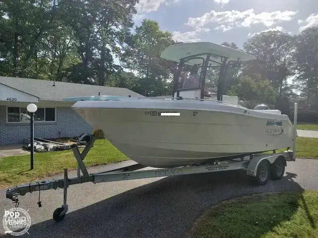 Robalo R222