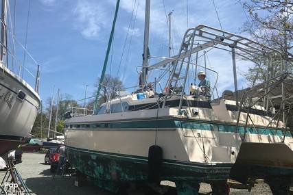 Island Packet Cat 35