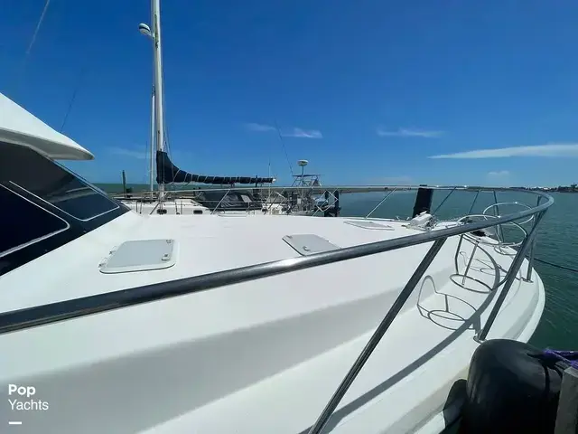 Riviera 43