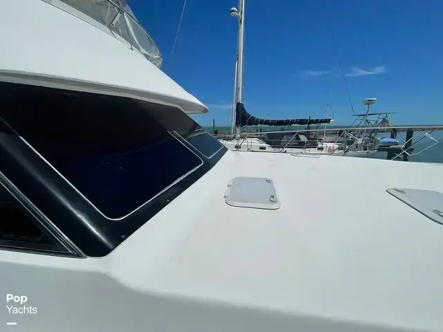 Riviera 43