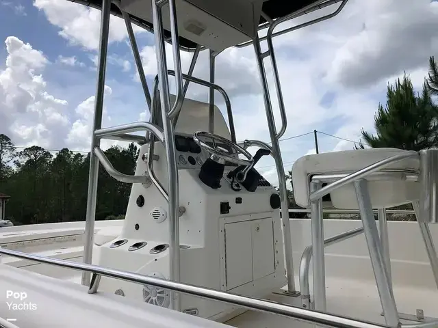 Nauticstar 2200