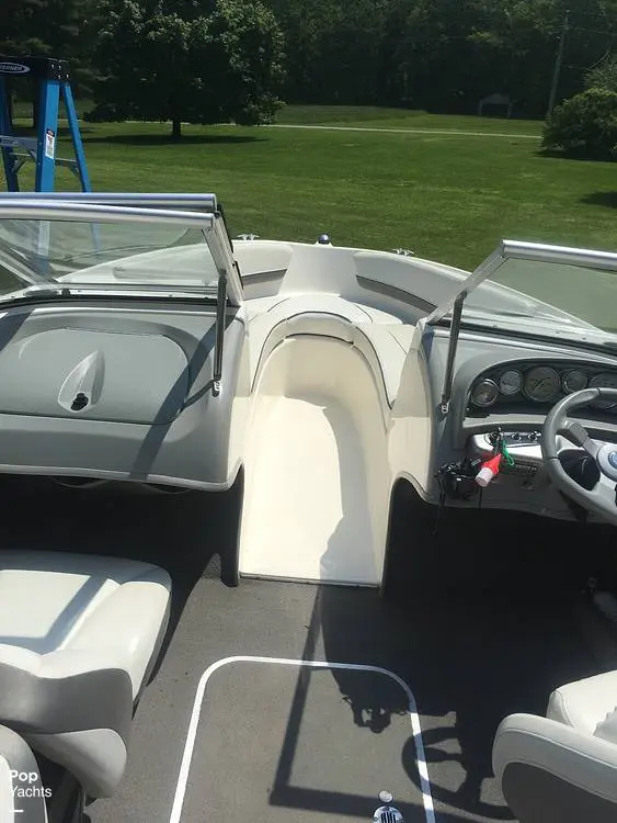 2007 Bayliner 205 bowrider