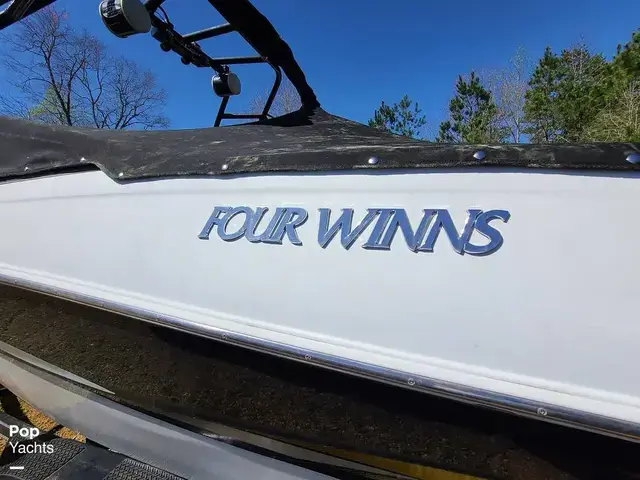 Four Winns 220 Horizon