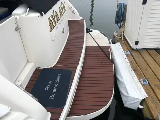 Sea Ray 330 Sundancer