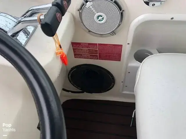 Sea Ray 330 Sundancer