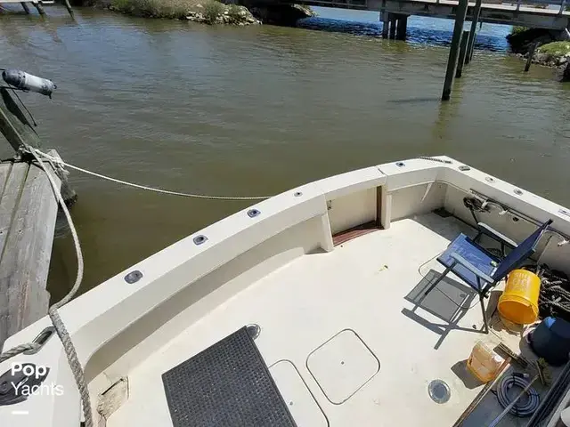 Hatteras 58 Yacht Fish