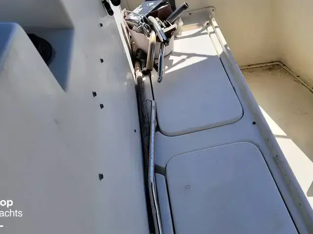 Hatteras 58 Yacht Fish