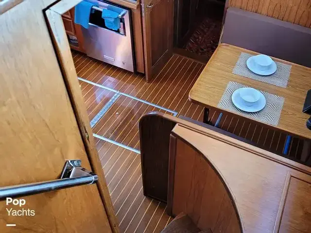 Hatteras 58 Yacht Fish