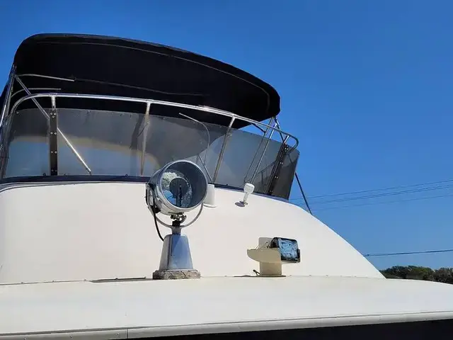 Hatteras 58 Yacht Fish