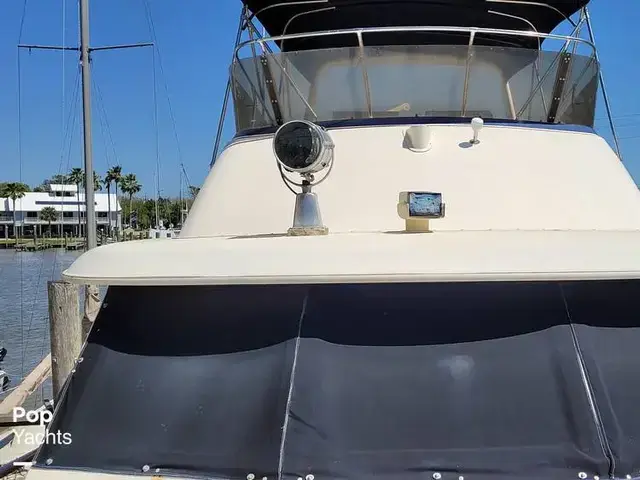 Hatteras 58 Yacht Fish