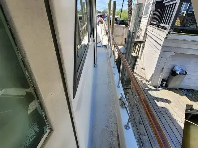 Hatteras 58 Yacht Fish