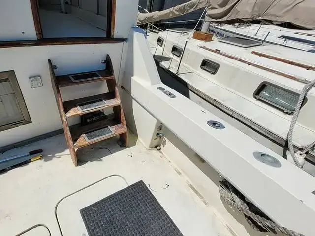 Hatteras 58 Yacht Fish