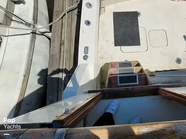 Hatteras 58 Yacht Fish