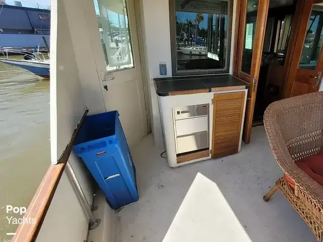 Hatteras 58 Yacht Fish