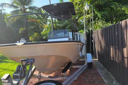 Boston Whaler Montauk 17