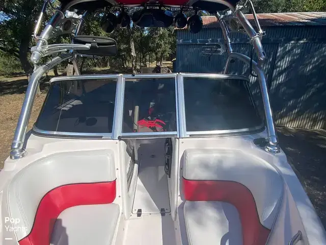 Nautique Boats Super Air Natique 220 Team Edition