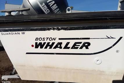 Boston Whaler 19 Guardian